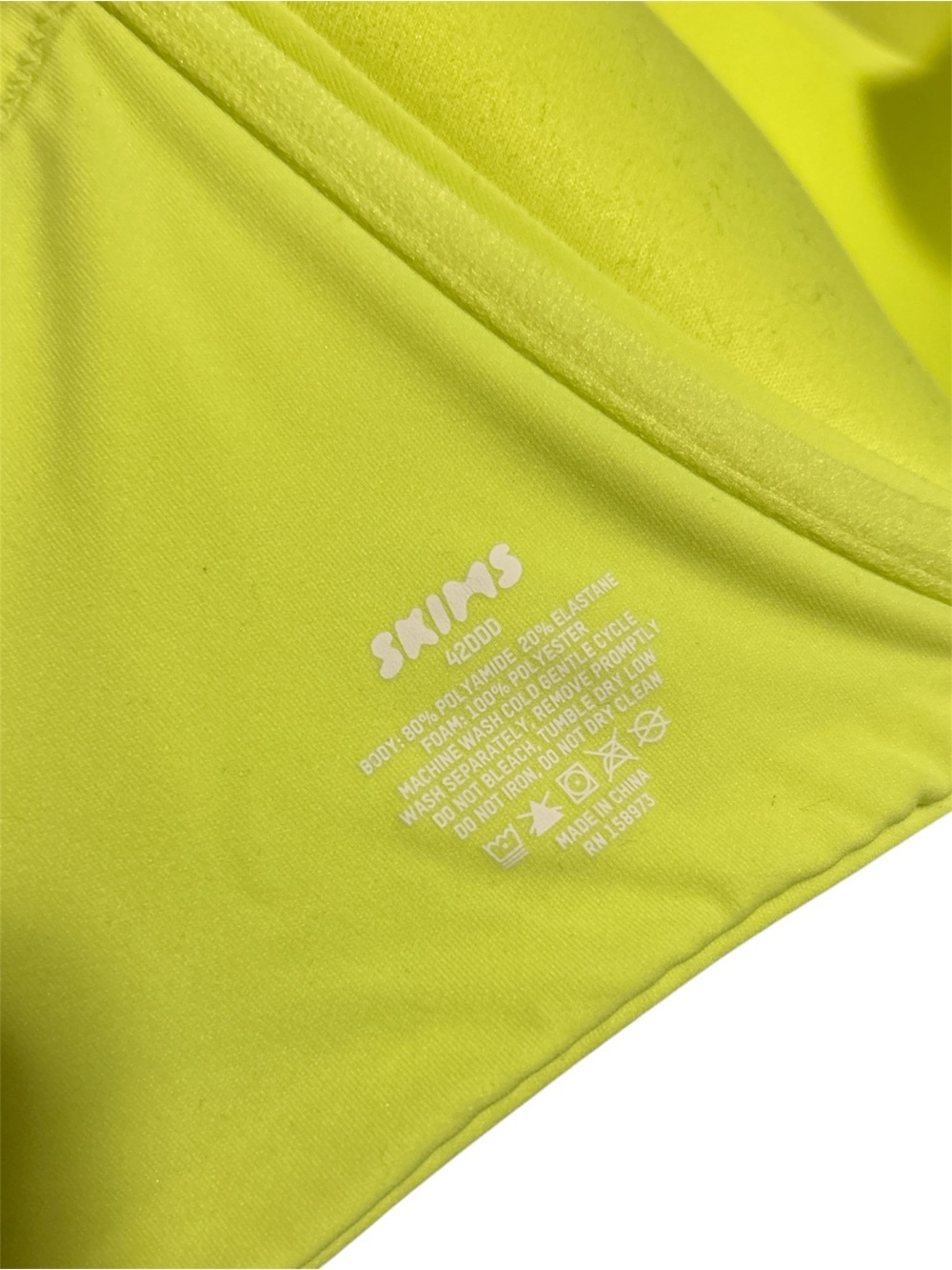 SKIMS Fits Everybody T-Shirt Demi Neon Yellow Bra 42DDD - Picture 6 of 8